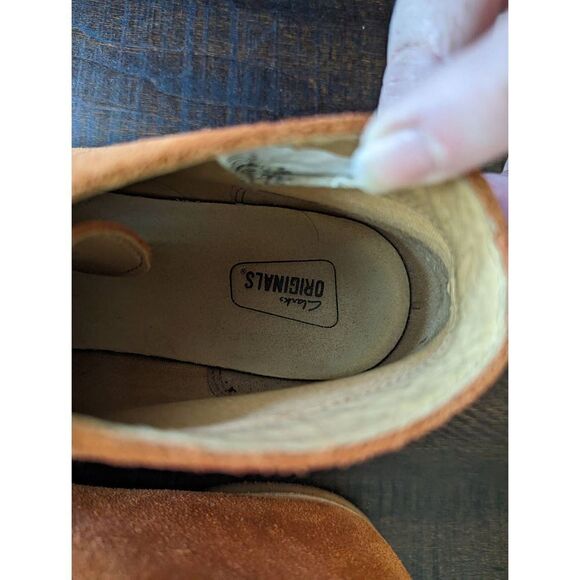 Clarks Originals Women's Phenia Suede Desert Rust Ankle Boot - Size 8.5 - Picture 8 of 10